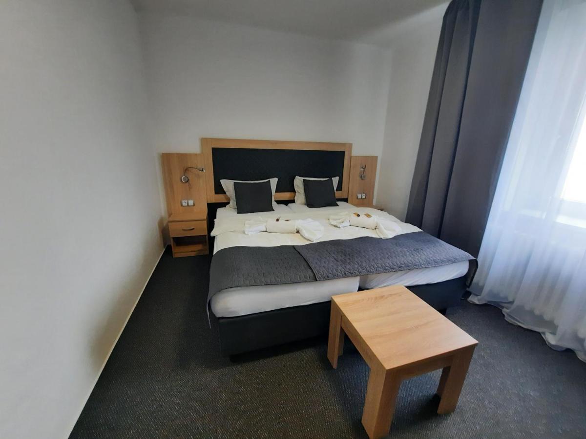 Hotel Cervenohorske Sedlo Loučná nad Desnou Екстериор снимка
