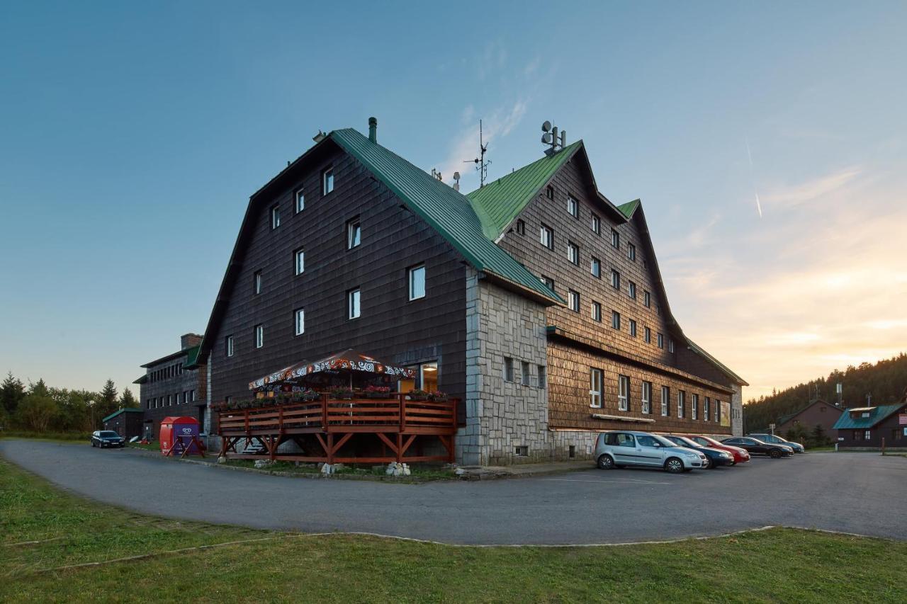 Hotel Cervenohorske Sedlo Loučná nad Desnou Екстериор снимка