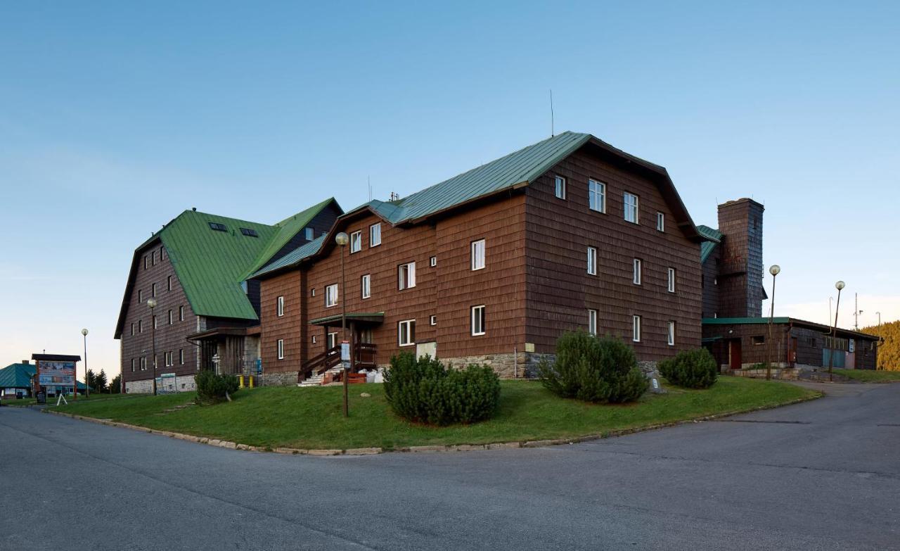Hotel Cervenohorske Sedlo Loučná nad Desnou Екстериор снимка